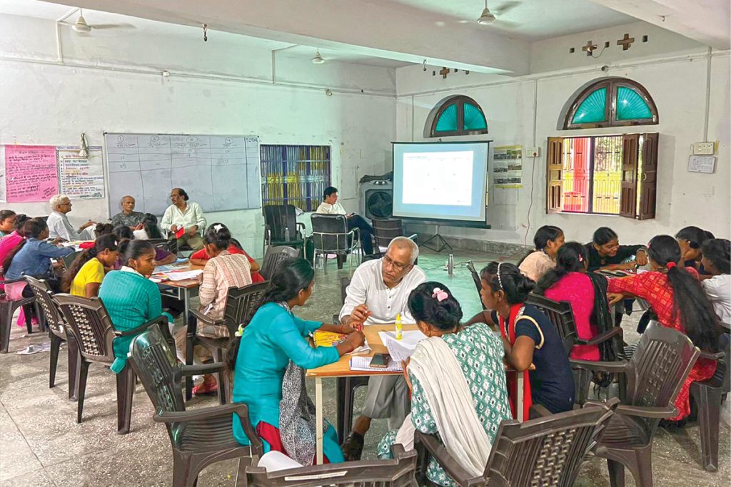 Consultation with women on Climate Adaptation in Chitrakoot District, UP; Photo Credits: GIZ India